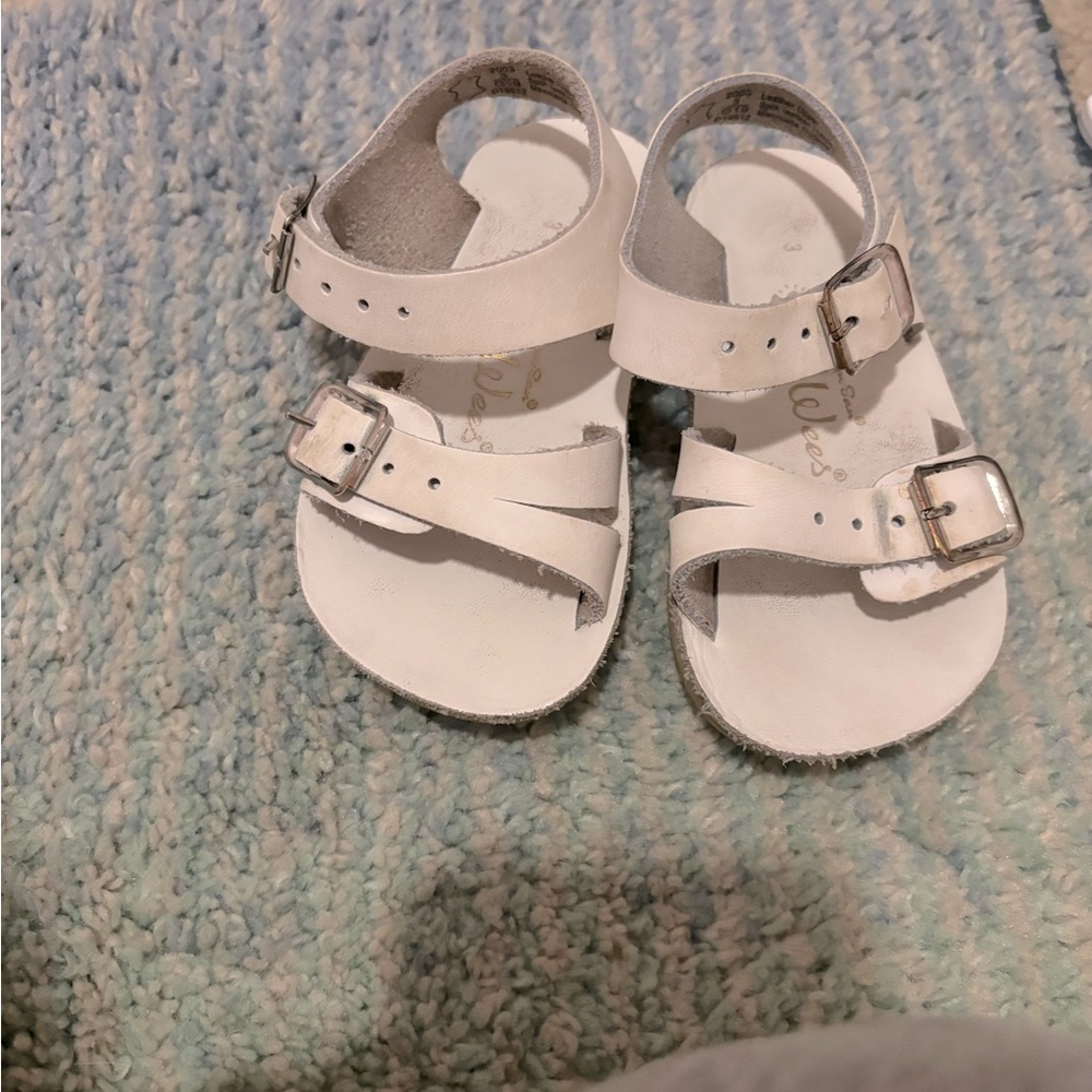 Size 3 infant Sea Wees